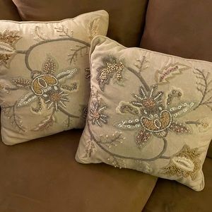 Pier 1 mini pillow covers